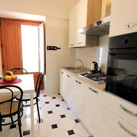Estate4home - Hearts Apartment